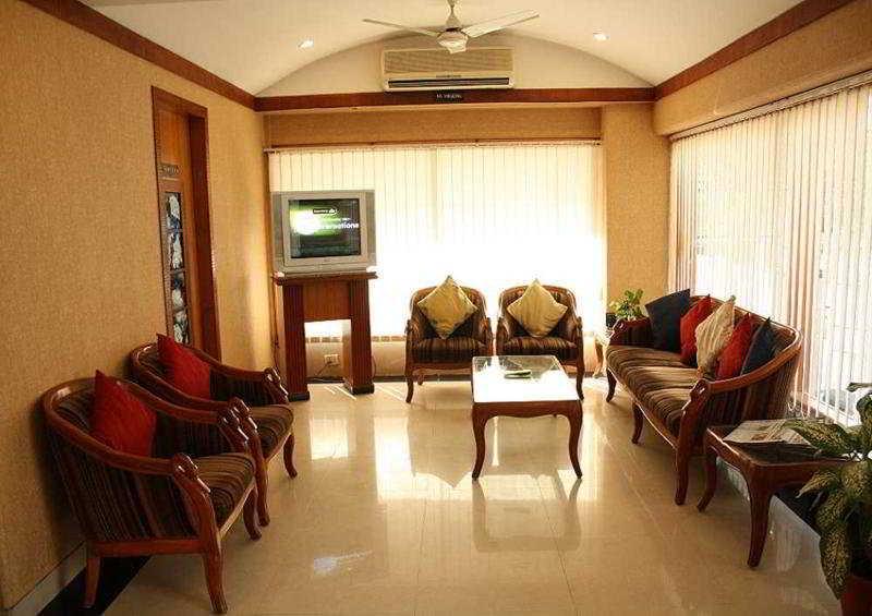 Hotel Imperial Executive, Andheri Mumbai Dış mekan fotoğraf