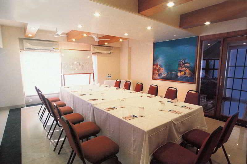 Hotel Imperial Executive, Andheri Mumbai Dış mekan fotoğraf