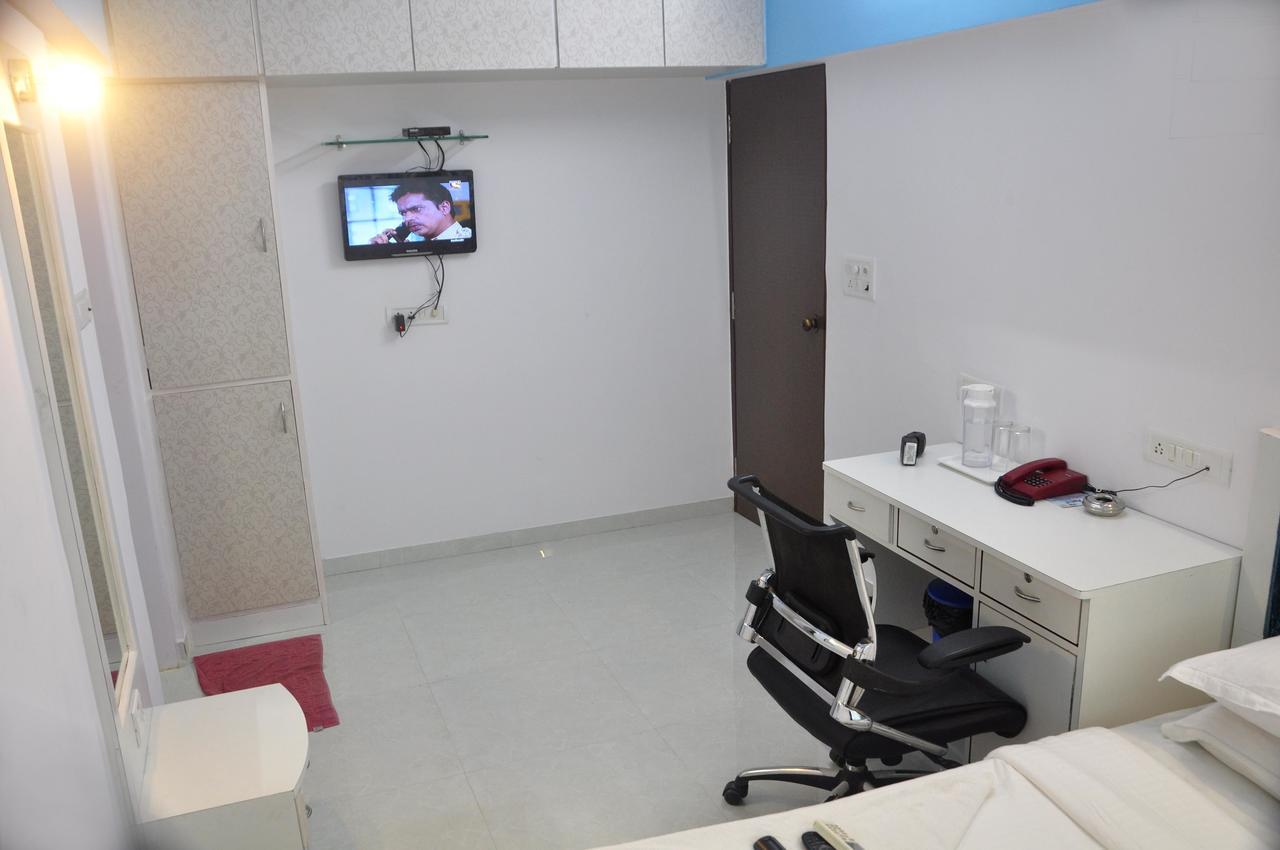 Hotel Imperial Executive, Andheri Mumbai Dış mekan fotoğraf