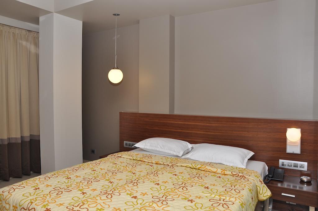 Hotel Imperial Executive, Andheri Mumbai Dış mekan fotoğraf
