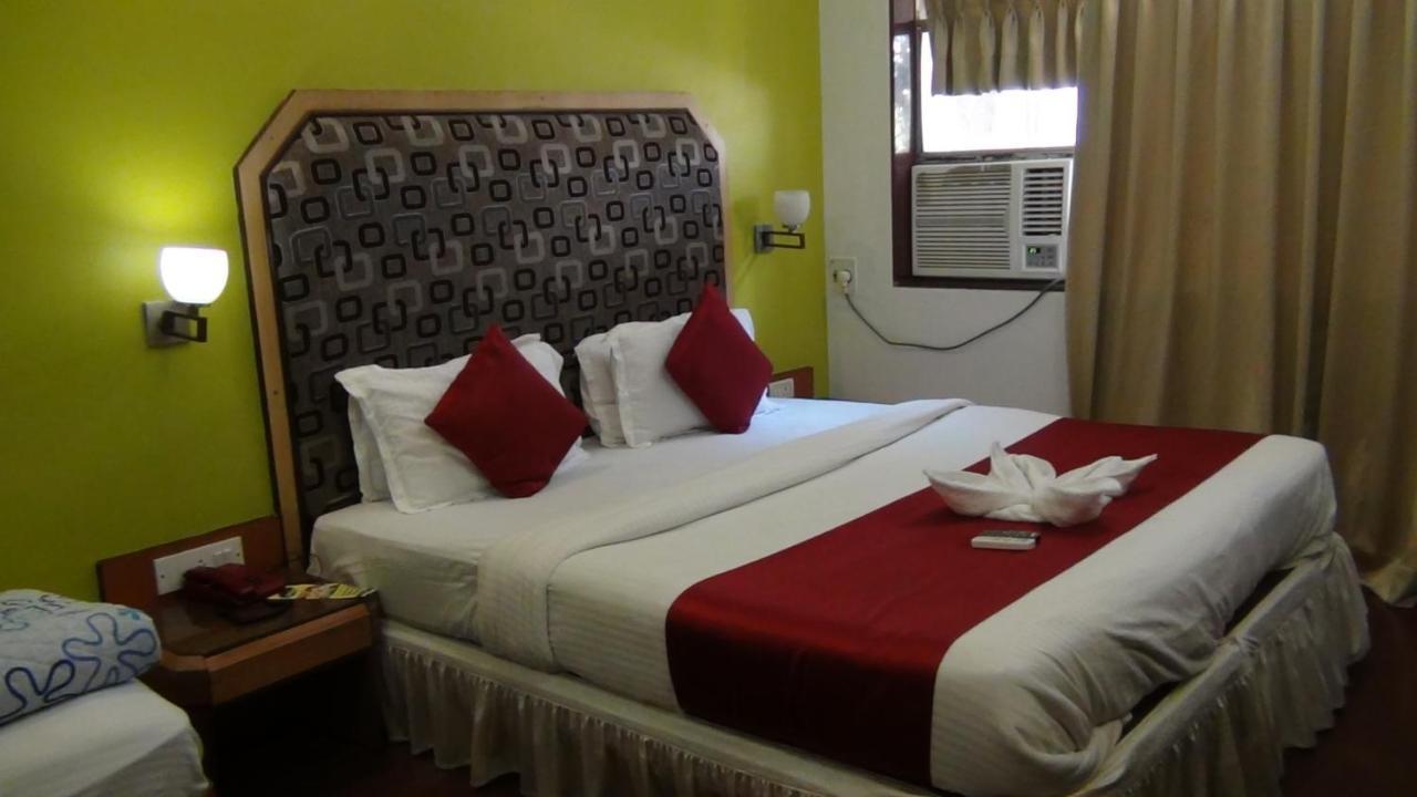 Hotel Imperial Executive, Andheri Mumbai Dış mekan fotoğraf