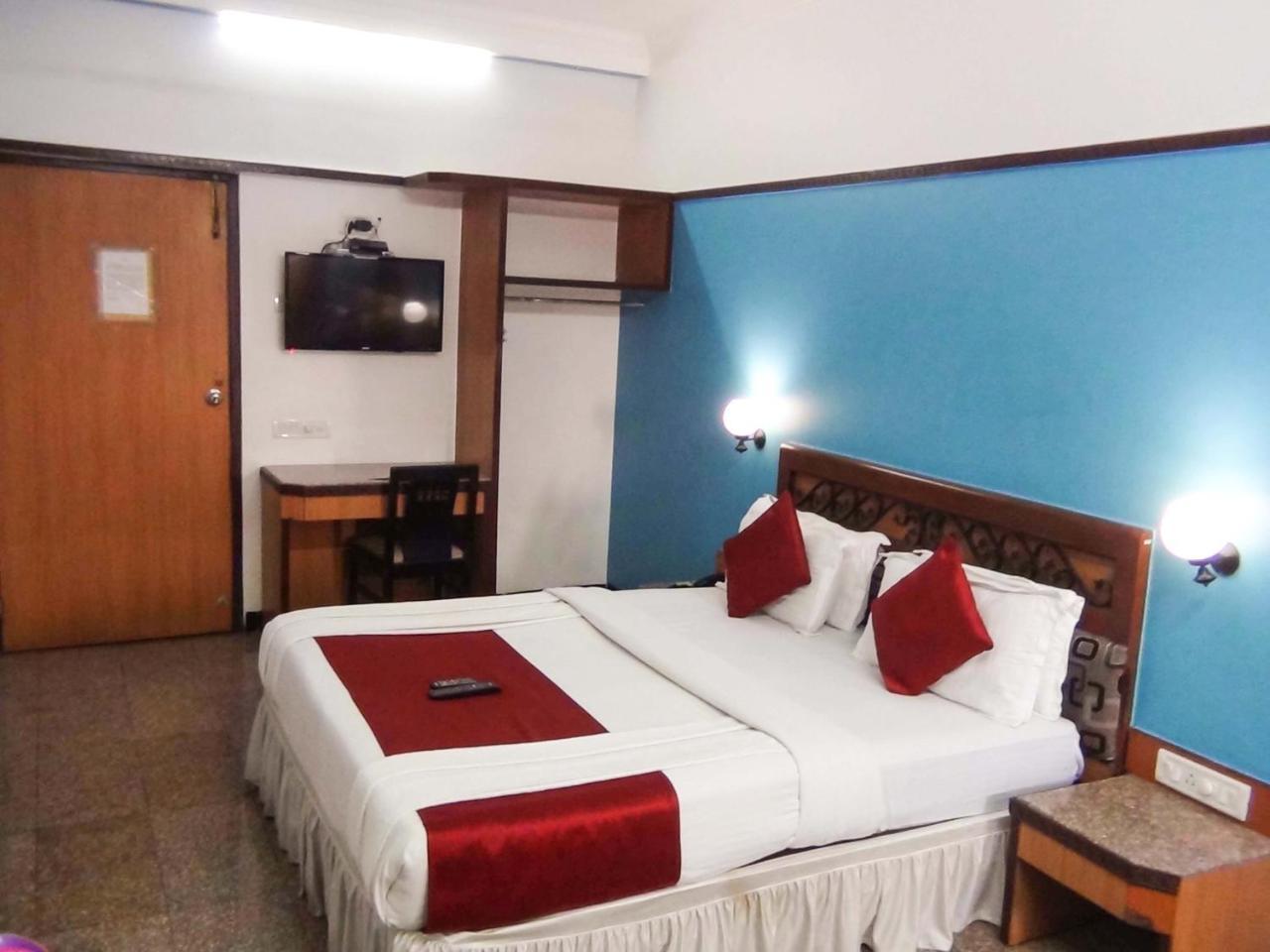 Hotel Imperial Executive, Andheri Mumbai Dış mekan fotoğraf