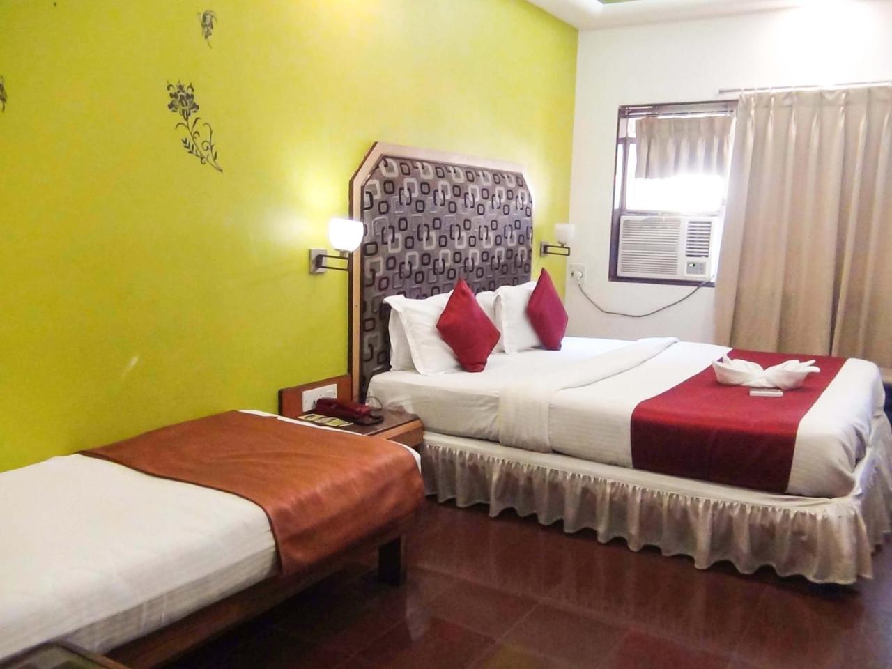Hotel Imperial Executive, Andheri Mumbai Dış mekan fotoğraf