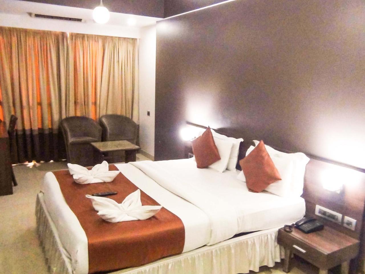 Hotel Imperial Executive, Andheri Mumbai Dış mekan fotoğraf