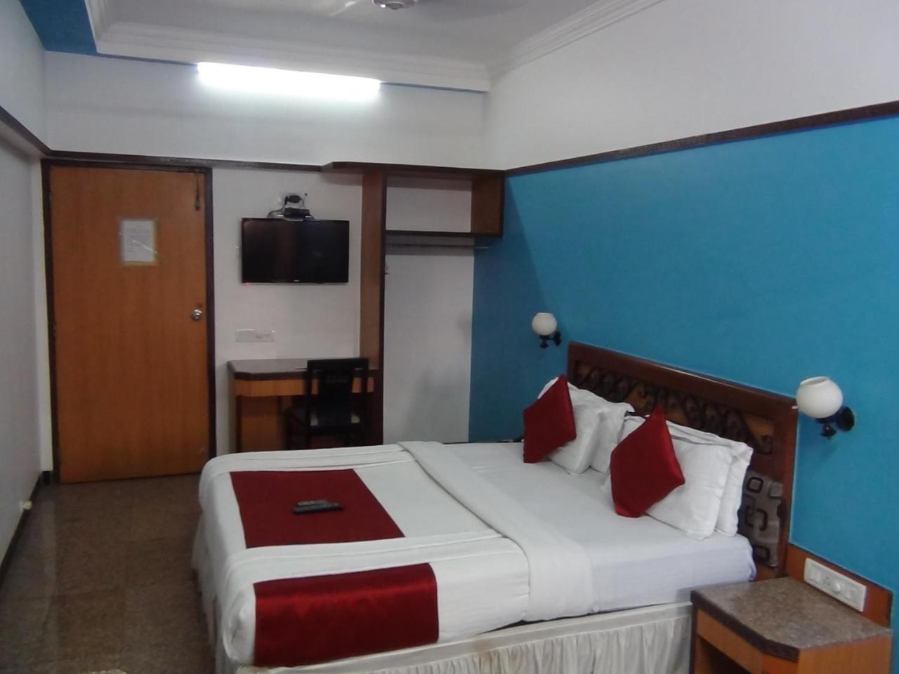 Hotel Imperial Executive, Andheri Mumbai Dış mekan fotoğraf